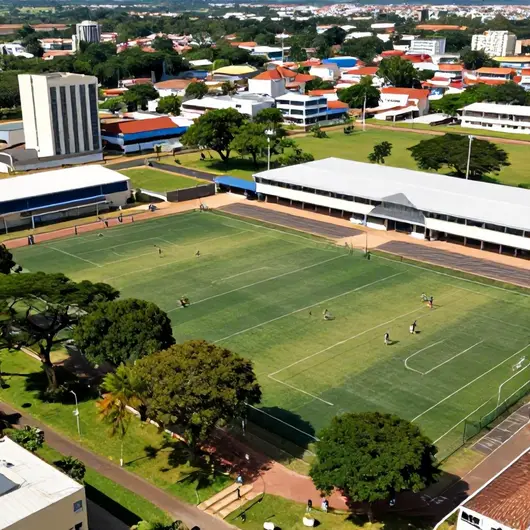 CENTRO ESPORTIVO DE CAMARAGIBE: Um Espaço de Lazer e Prática Esportiva CENTRO ESPORTIVO DE CAMARAGIBE: Um Espaço de Lazer e Prática Esportiva