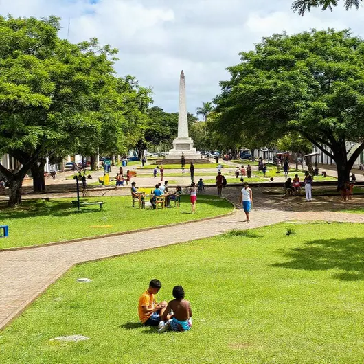Explorando a Praça de Camaragibe